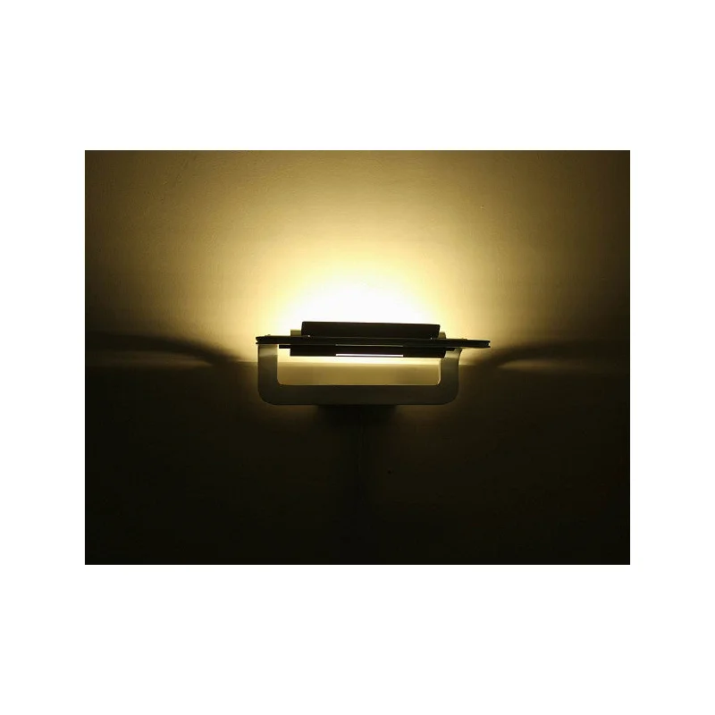 Wall Lamps with a Matte Gold Finish for a Touch of LuxuryWall Lamps with a Matte Gold Finish for a Touch of LuxuryControl Brand Prandina Wall Sconce